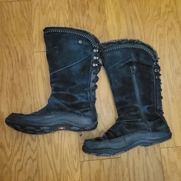 The North Face Faux Fur Suede Janey II Boots, Size 8.5 - Picture 2 of 9